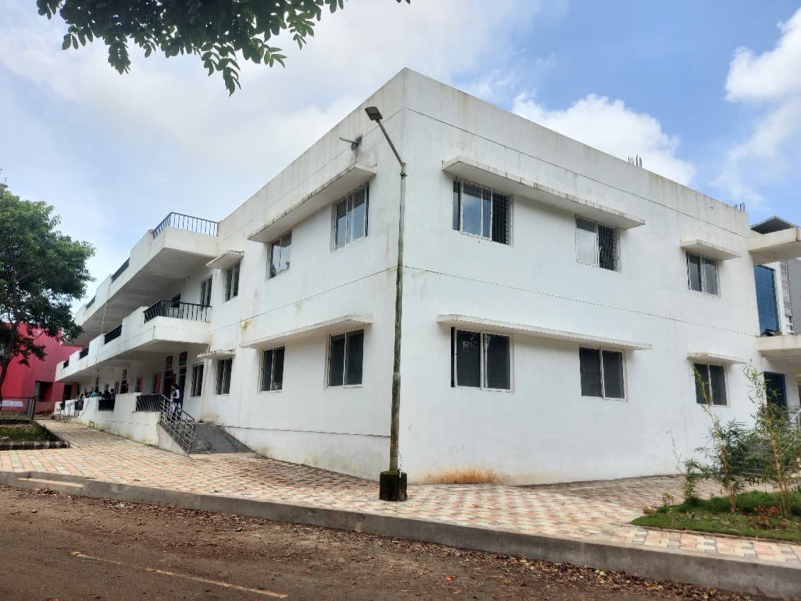 A second elevation of the completed Vidya Bhavan block.
